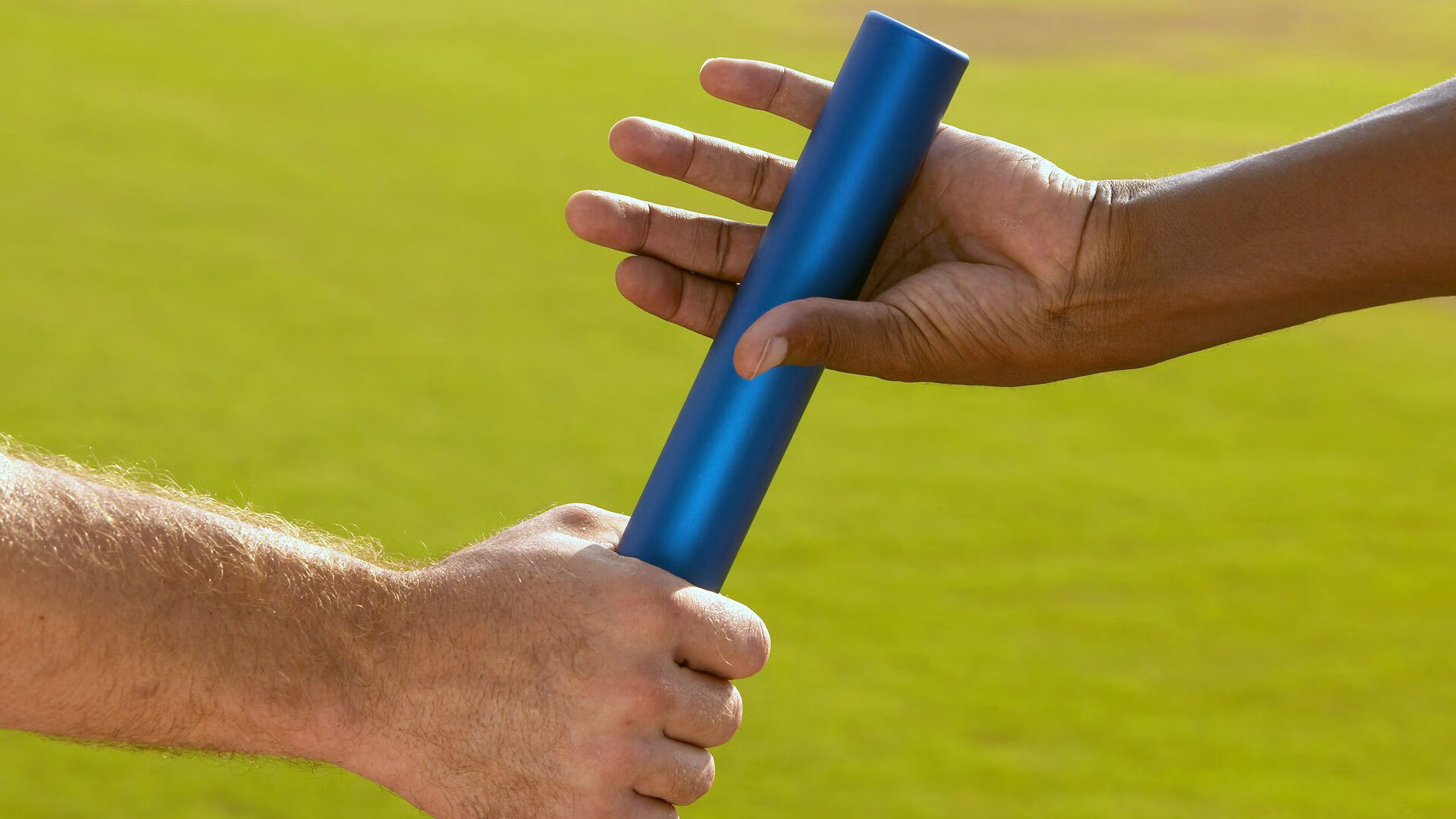 产业链纵览：硬件、内容、赛事，打造完整的电竞生态圈，电竞行业产业链的构成是什么